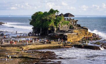 BAMBAŞKA BİR BALİ TURU