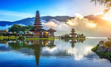BAMBAŞKA BİR BALİ TURU