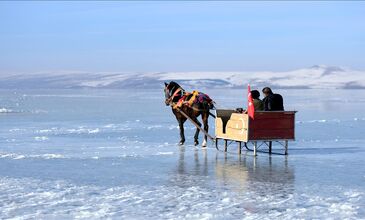 UÇAKLI MUHTEŞEM KARS TURU