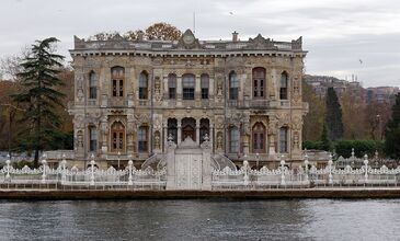 30 NİSAN 03 MAYIS TARİHİ İSTANBUL TURU